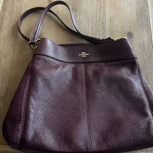 Coach Pebble Leather Shoulder Bag in Burgundy